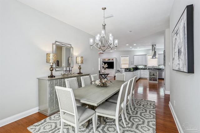 4090 Oak Pointe Dr, Gulf Breeze, FL 32563