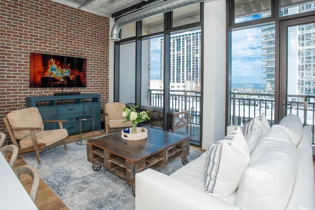 175 2ND STREET S 808, St Petersburg, FL 33701