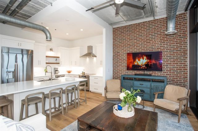 175 2ND STREET S 808, St Petersburg, FL 33701