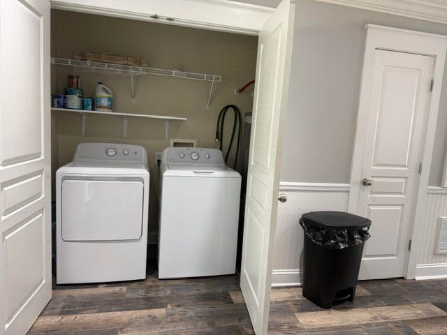 1725 South Harvey Mitchell Parkway 1715, College Station, TX 77840