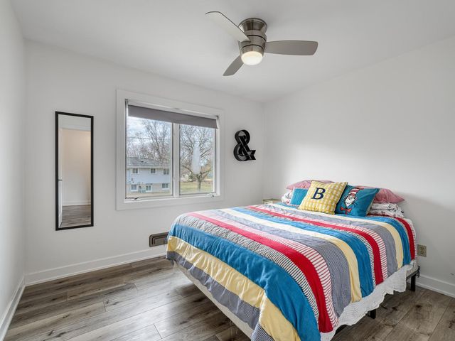 11014 Stanley Curve, Bloomington, MN 55437