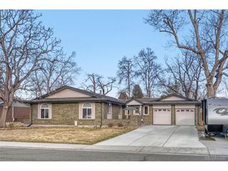 2170 S Flower St, Lakewood, CO 80227