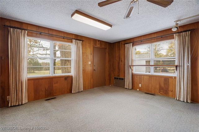 1203 Gerald Street, Barling, AR 72923