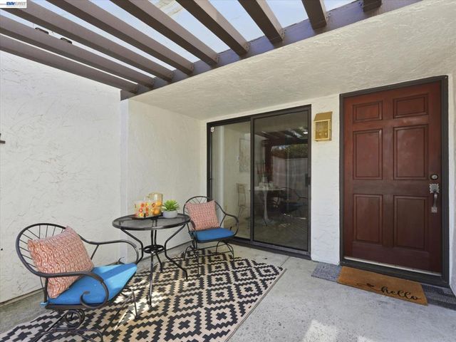 19811 Portal Plaza, Cupertino, CA 95014