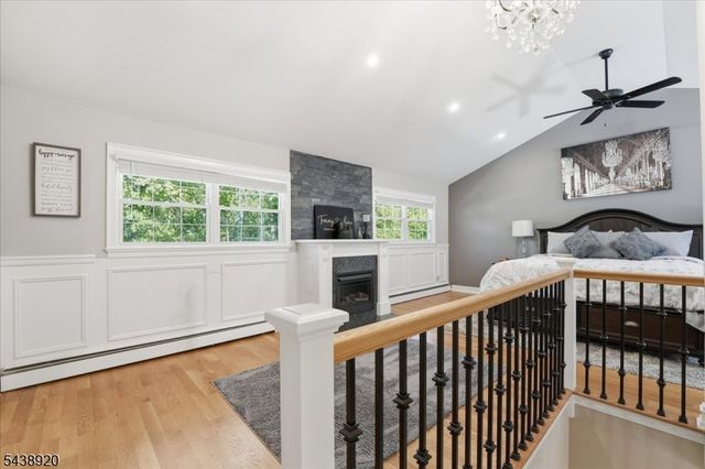 3 Richard Dr W, Mount Arlington Boro, NJ 07856