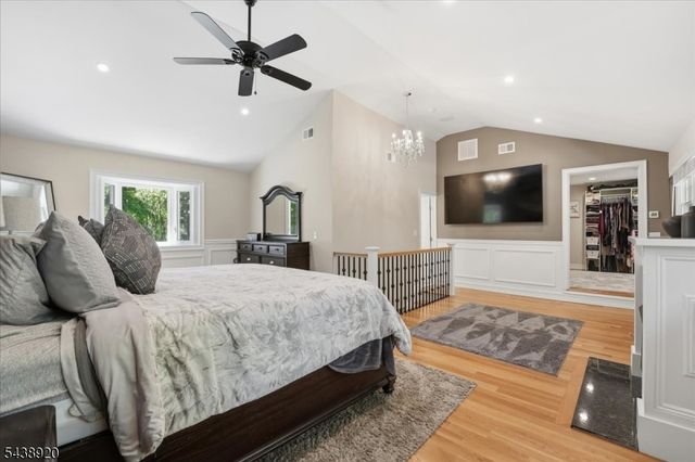 3 Richard Dr W, Mount Arlington Boro, NJ 07856