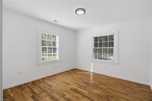 1513 Willomore Street, Greensboro, NC 27403