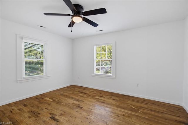 1513 Willomore Street, Greensboro, NC 27403