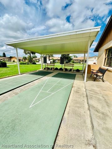 3702 Thunderbird Hill Circle, Sebring, FL 33872