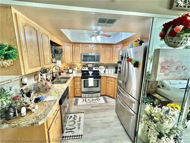 3702 Thunderbird Hill Circle, Sebring, FL 33872