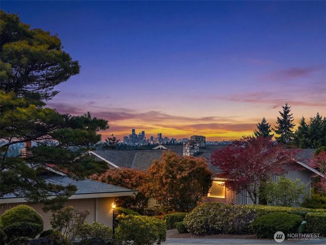 8201 SE 67th Street, Mercer Island, WA 98040