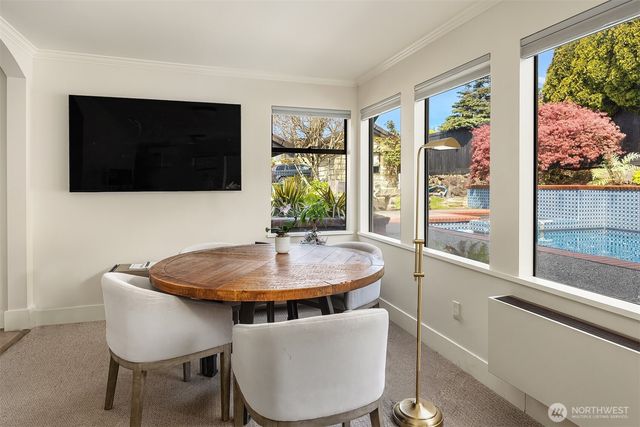 8201 SE 67th Street, Mercer Island, WA 98040