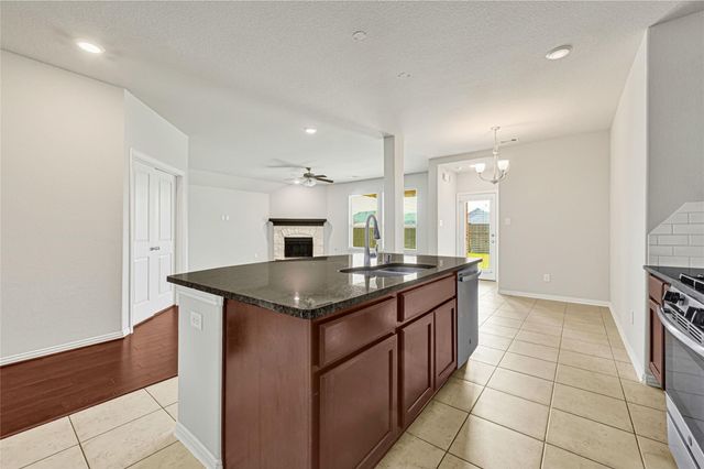 8414 Victoria Springs Drive, Richmond, TX 77407