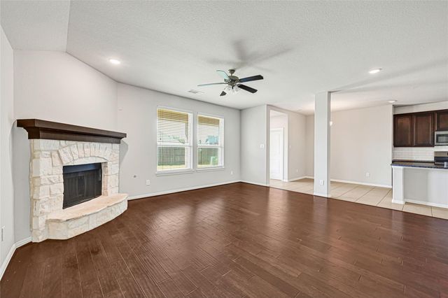 8414 Victoria Springs Drive, Richmond, TX 77407