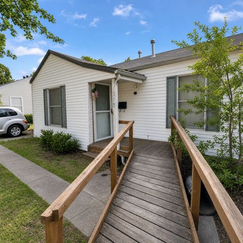 3018 Oakwood Street, Haltom City, TX 76117