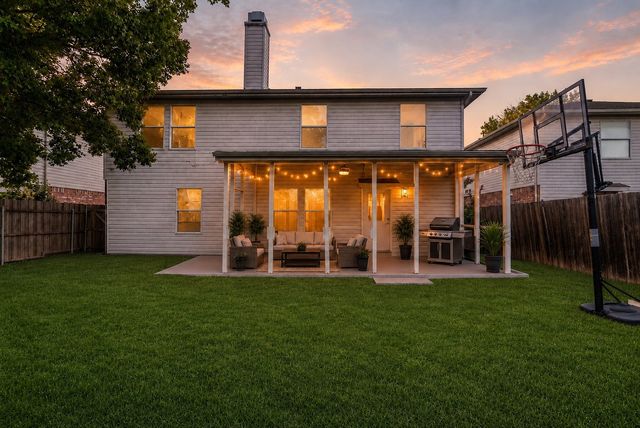 2324 Chestnut Drive, Little Elm, TX 75068