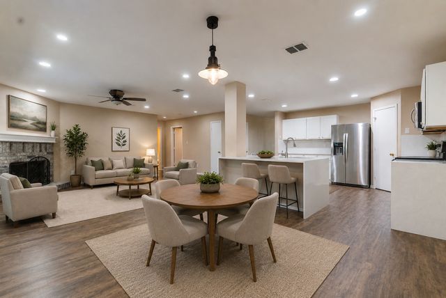 2324 Chestnut Drive, Little Elm, TX 75068