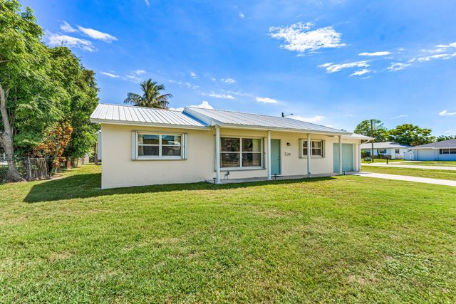 3364 Grove Road, Palm Beach Gardens, FL 33410