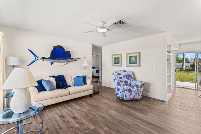 3364 Grove Road, Palm Beach Gardens, FL 33410