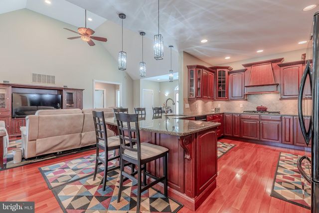 620 SHUNPIKE RD, Cape May, NJ 08204