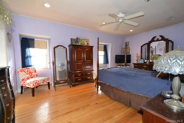 27 Wrana Street, Medford, NY 11763