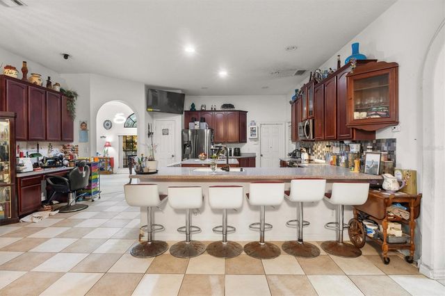 428 COVENTRY ROAD, Davenport, FL 33897