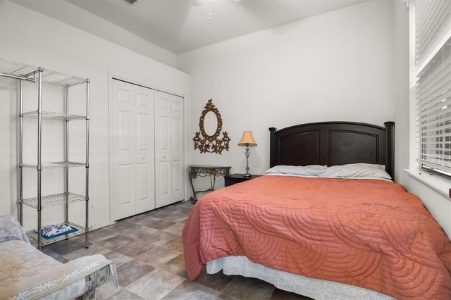 428 COVENTRY ROAD, Davenport, FL 33897