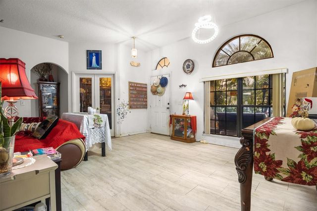 428 COVENTRY ROAD, Davenport, FL 33897