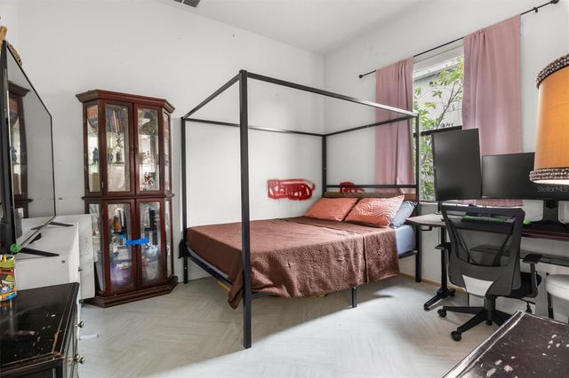 428 COVENTRY ROAD, Davenport, FL 33897