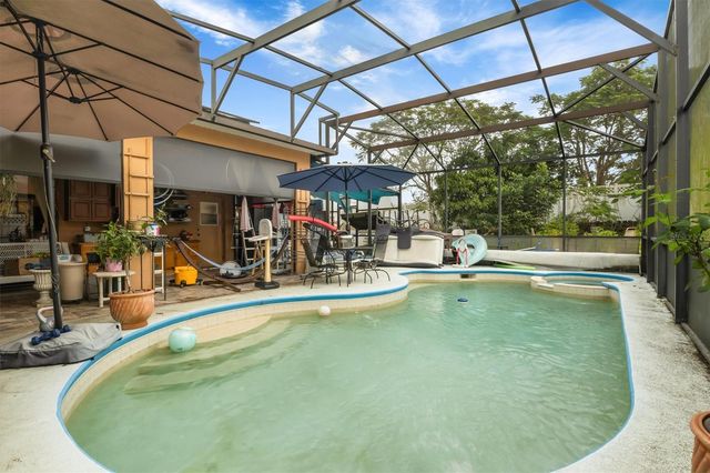 428 COVENTRY ROAD, Davenport, FL 33897