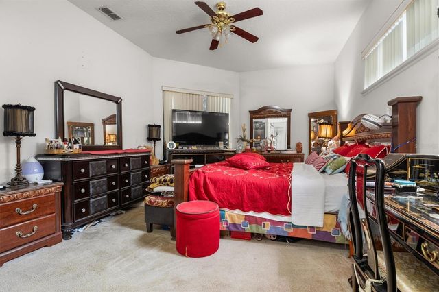 428 COVENTRY ROAD, Davenport, FL 33897