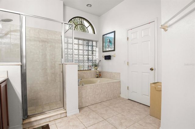 428 COVENTRY ROAD, Davenport, FL 33897