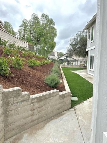 2 Wellesley Court, Laguna Hills, CA 92679