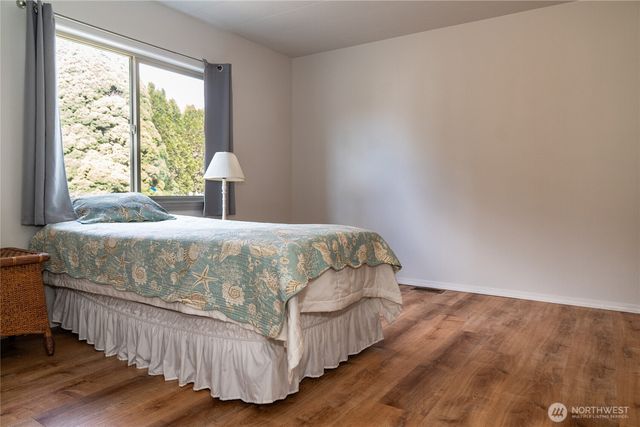 6 Donder Road, Shelton, WA 98584
