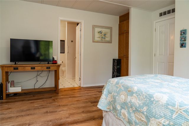 6 Donder Road, Shelton, WA 98584
