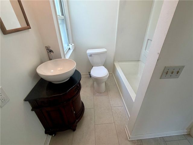 17 College Ave, Greece, NY 14515
