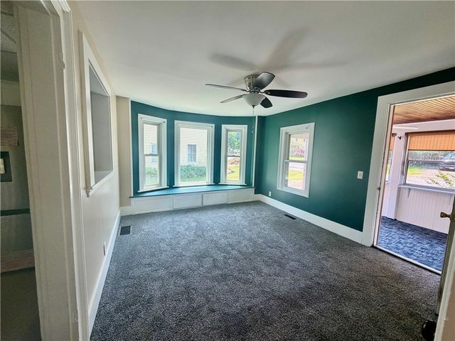 17 College Ave, Greece, NY 14515