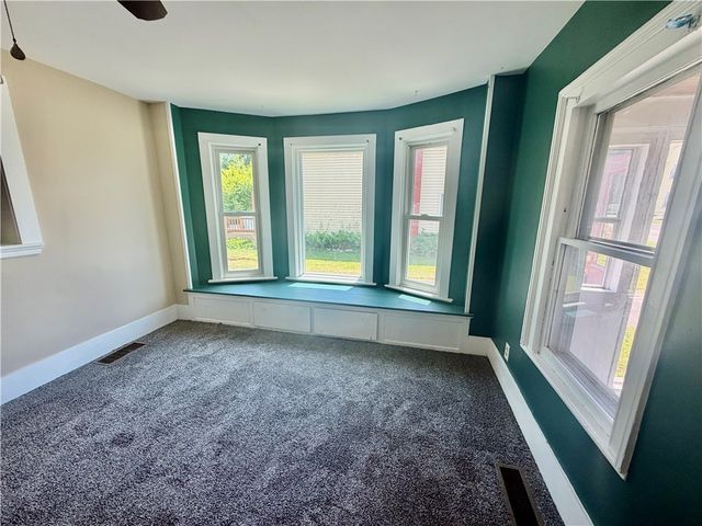 17 College Ave, Greece, NY 14515