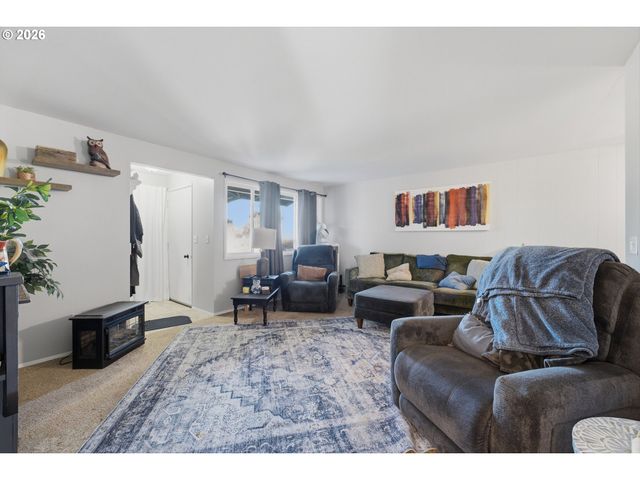 340 DEPOT St, Fairview, OR 97024