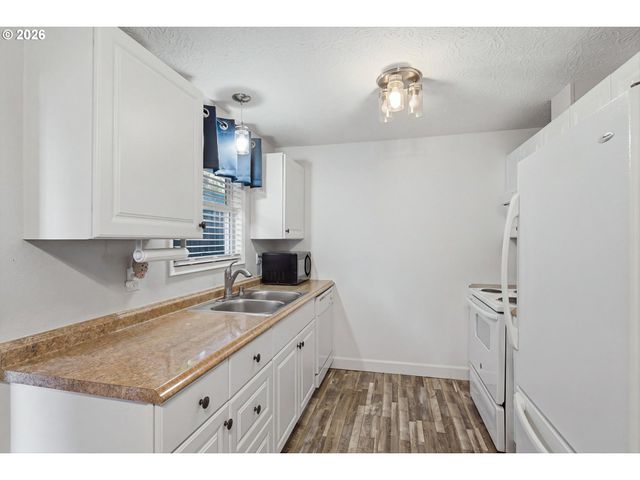 340 DEPOT St, Fairview, OR 97024