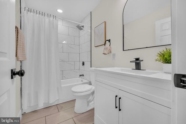 3827 COTTAGE AVE, Baltimore, MD 21215