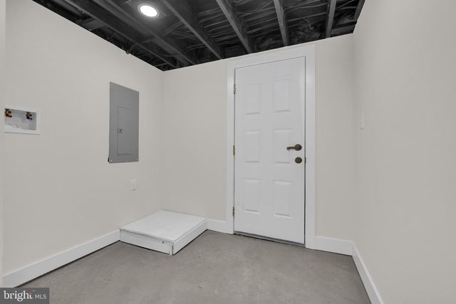 3827 COTTAGE AVE, Baltimore, MD 21215