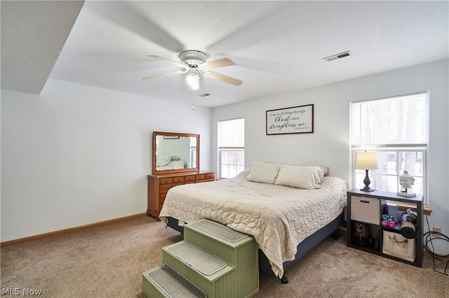 123 Woodbine Oval, Madison, OH 44057