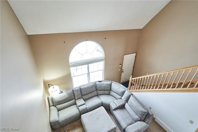 123 Woodbine Oval, Madison, OH 44057