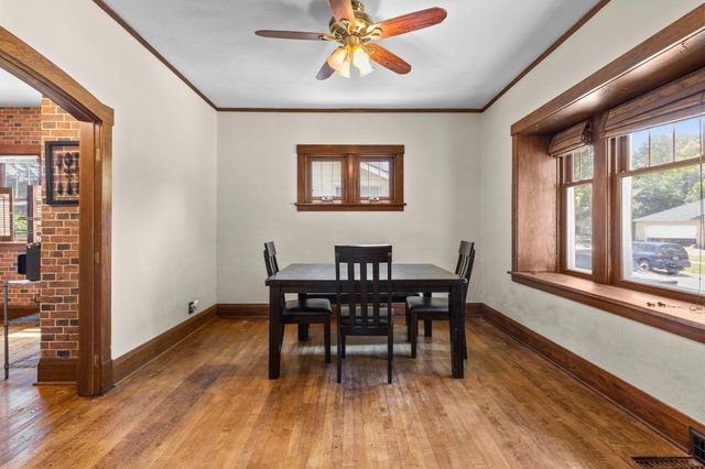 229 W Pleasant Street, Mankato, MN 56001