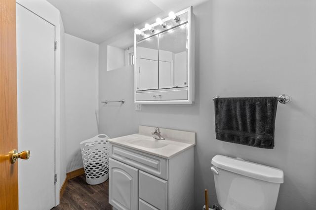 229 W Pleasant Street, Mankato, MN 56001