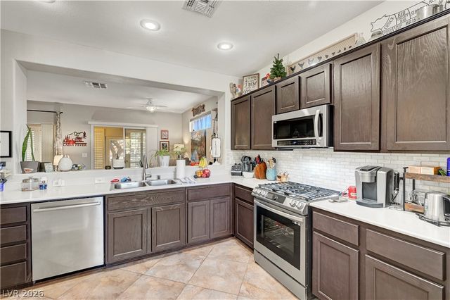 2795 Thunder Bay Avenue, Henderson, NV 89052