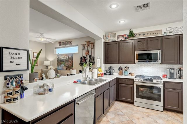 2795 Thunder Bay Avenue, Henderson, NV 89052