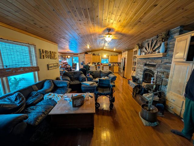 13324 Ranch Road NW, Elk River, MN 55330