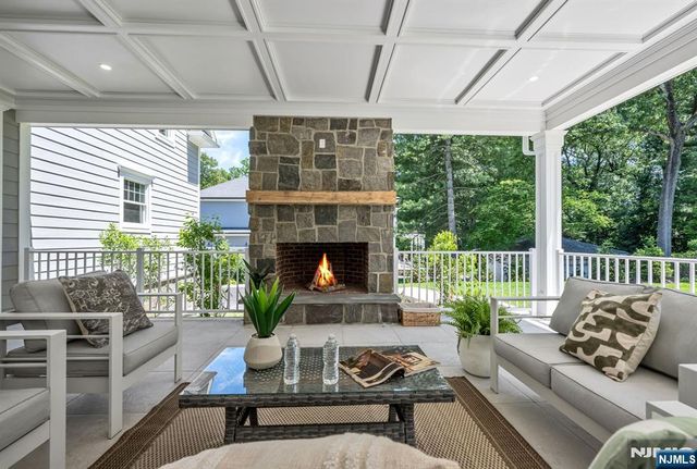 520 Clinton Avenue, Wyckoff, NJ 07481